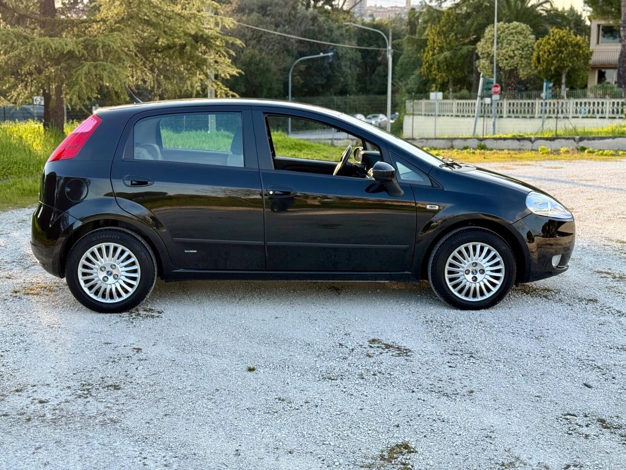 Fiat Grande Punto 1.3 Diesel MTJ unipro NEOPATENTATI