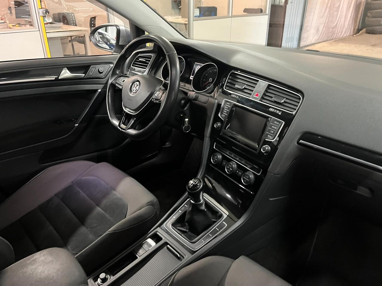 Volkswagen Golf 1.6 TDI 5p. Highline