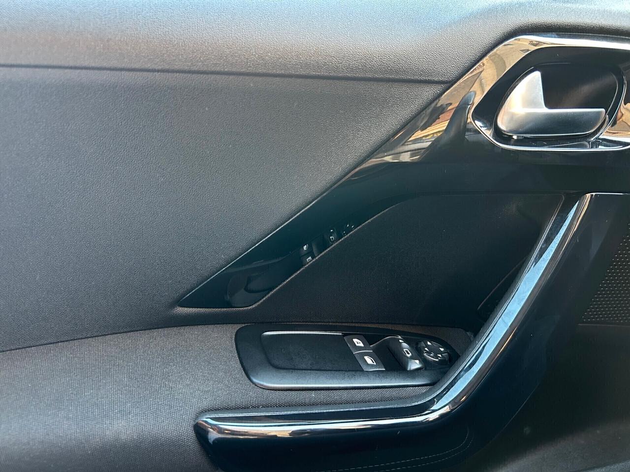 Peugeot 208 BlueHDi 100 S&S 5 porte Active