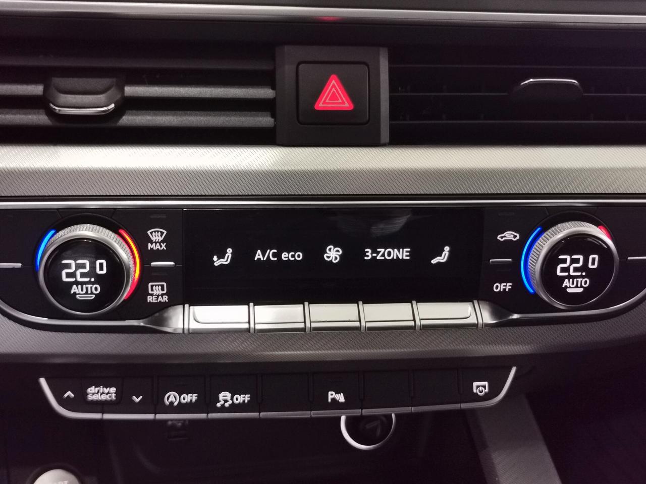Audi A4 40 TFSI S tronic Business Sport