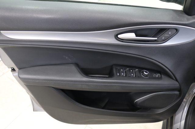 ALFA ROMEO Stelvio 2.2 210 CV Q4 Executive "" DISTRIBUZIONE NUOVA ""