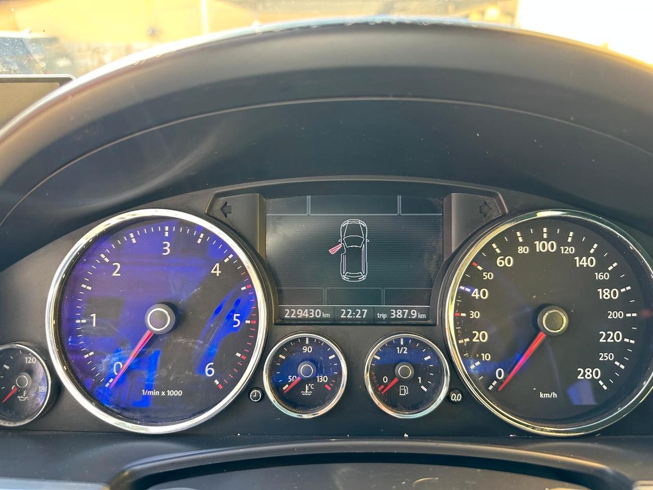 Volkswagen Touareg 3.0 V6 tdi Executive
