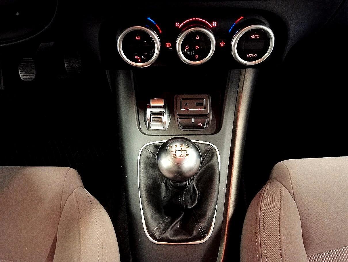 ALFA ROMEO GIULIETTA 1.6 JTDM DISTINCTIVE PRONTA CONSEGNA