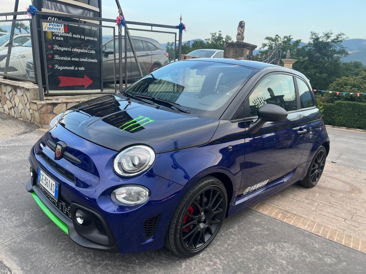 Abarth 595 1.4 Turbo T-Jet 165 CV Monster Energy Yamaha