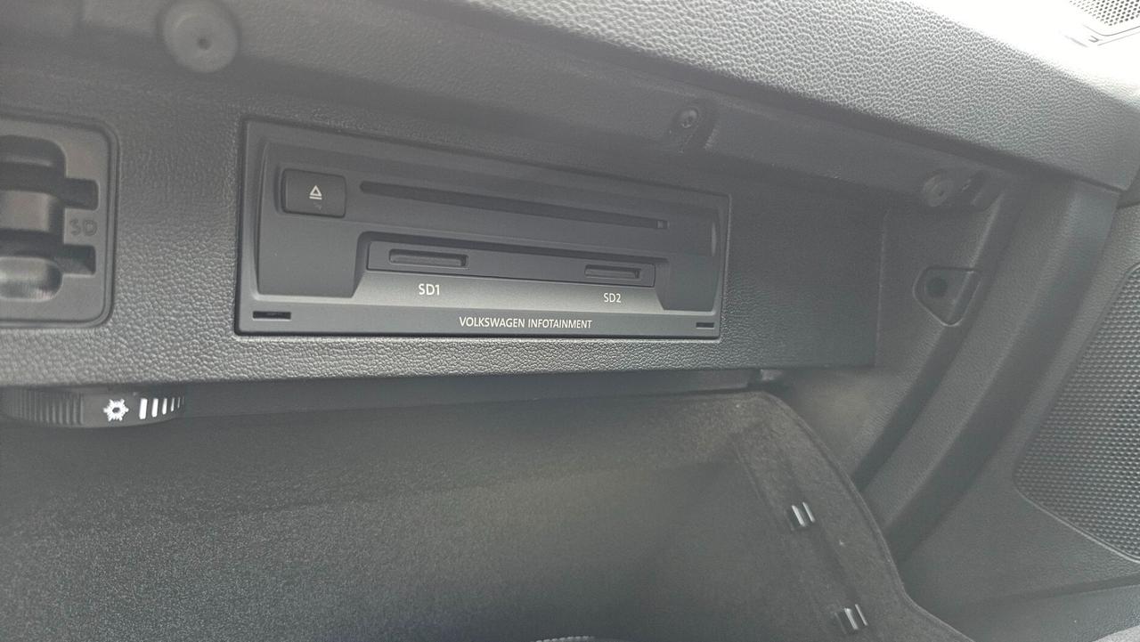 Volkswagen Passat Variant 2.0 TDI DSG Executive BlueMotion Tech.