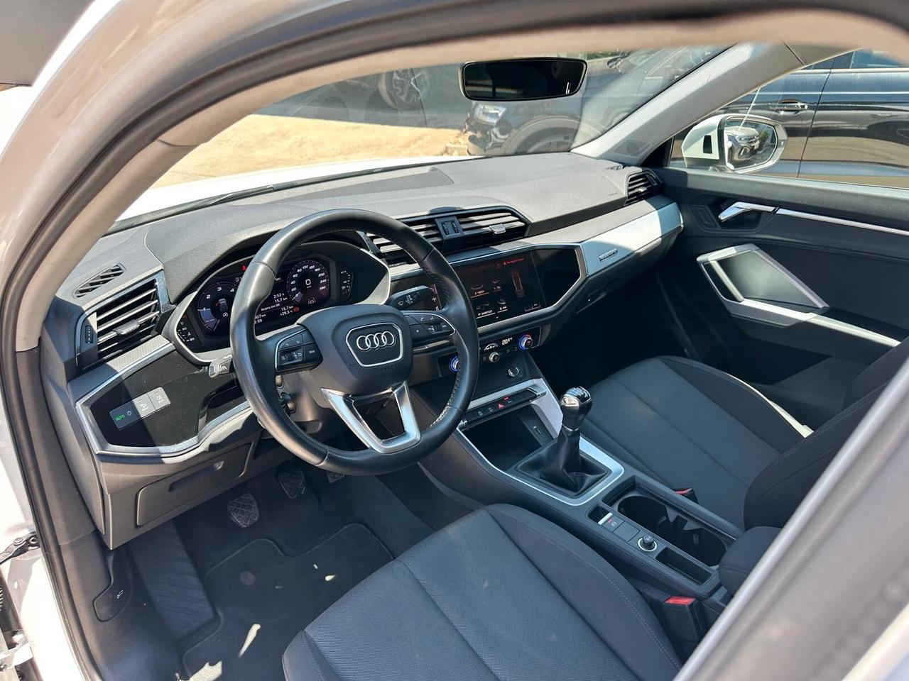 Audi Q3 35 TDI S tronic