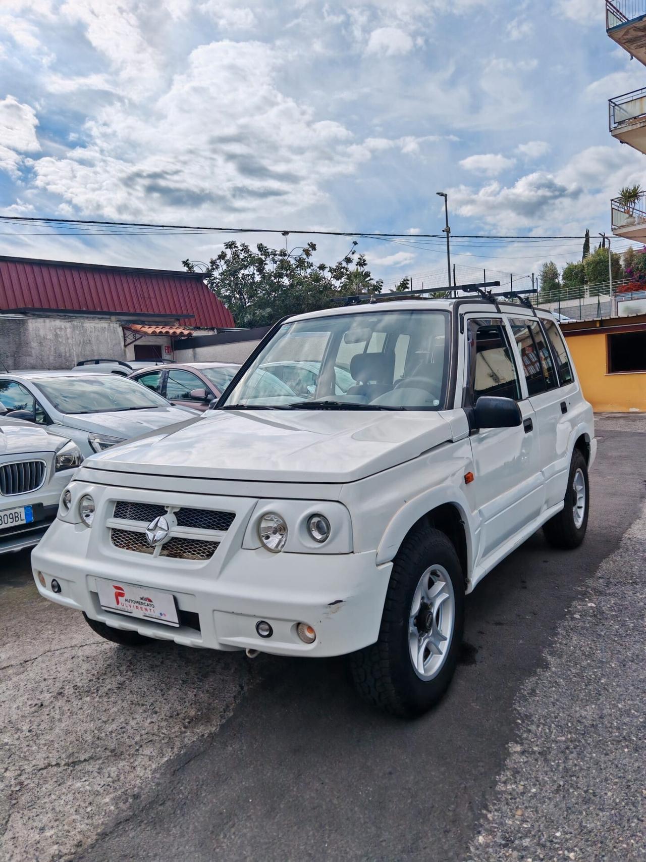 Santana PS 300 350 1.6 HDI Metal Top cat 5p.