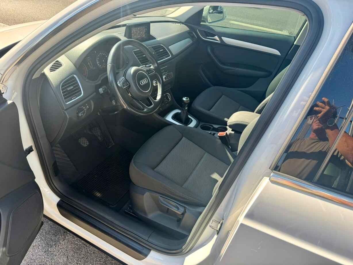 AUDI Q3 2.0 TDI 120 CV 120 CV