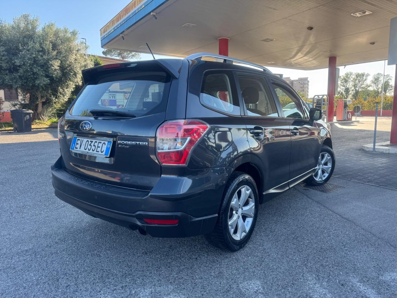 Subaru Forester 2.0i BI-Fuel Exclusive Automatico