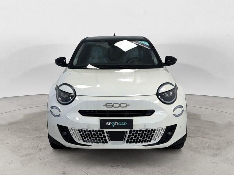 FIAT 600 600 Hybrid 110 CV DCT MHEV La Prima II