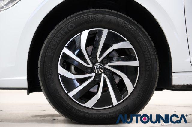 VOLKSWAGEN Polo 1.0 TSI STYLE NEOPATENTATI FARI LED