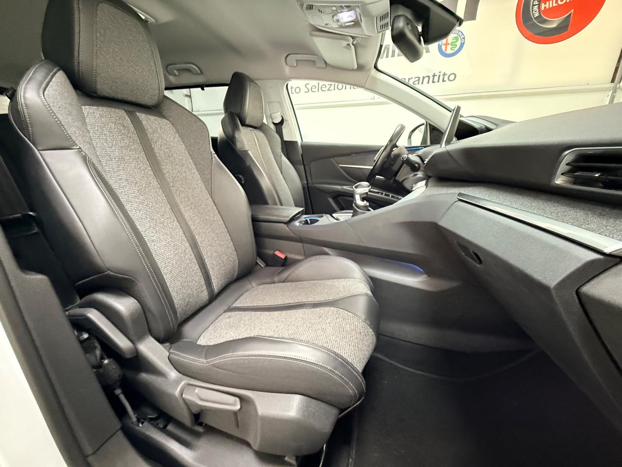 Peugeot 5008 1.6 BHDi 120 CV Neopatentati Allure 04/2018 Euro 6B