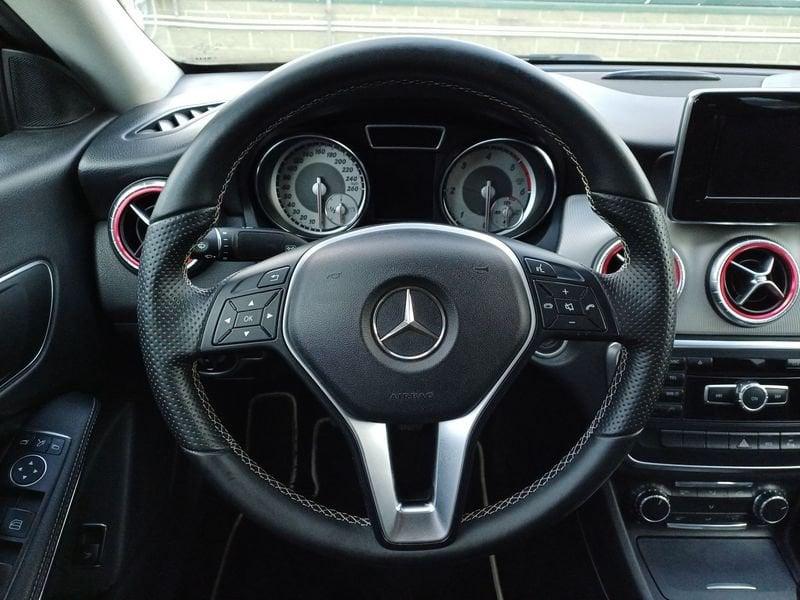 Mercedes-Benz CLA Classe - C117 Diesel 200 cdi Sport