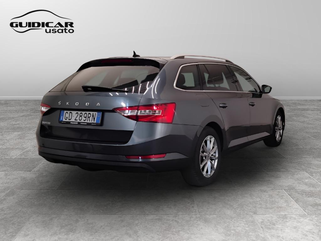 SKODA Superb III 2016 Wagon - Superb Wagon 2.0 tdi evo Style 150cv