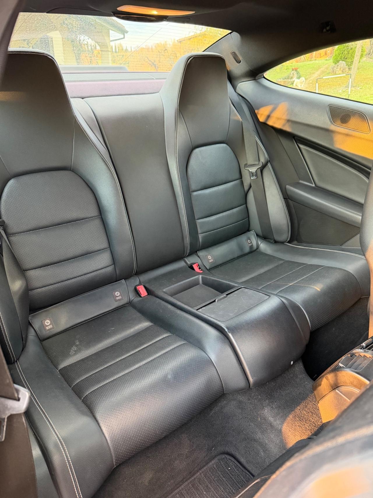 Mercedes-benz C 220 CDI BlueEFFICIENCY Coupé Avantgarde