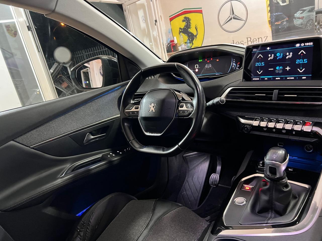 Peugeot 3008 BlueHDi 120 S&S Allure