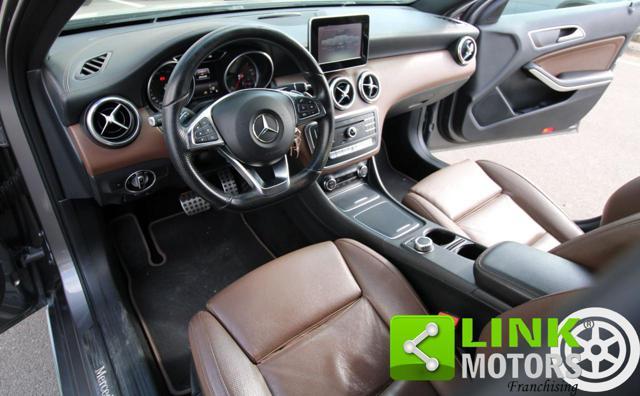 MERCEDES-BENZ A 200 d Automatic 4Matic Premium AMG