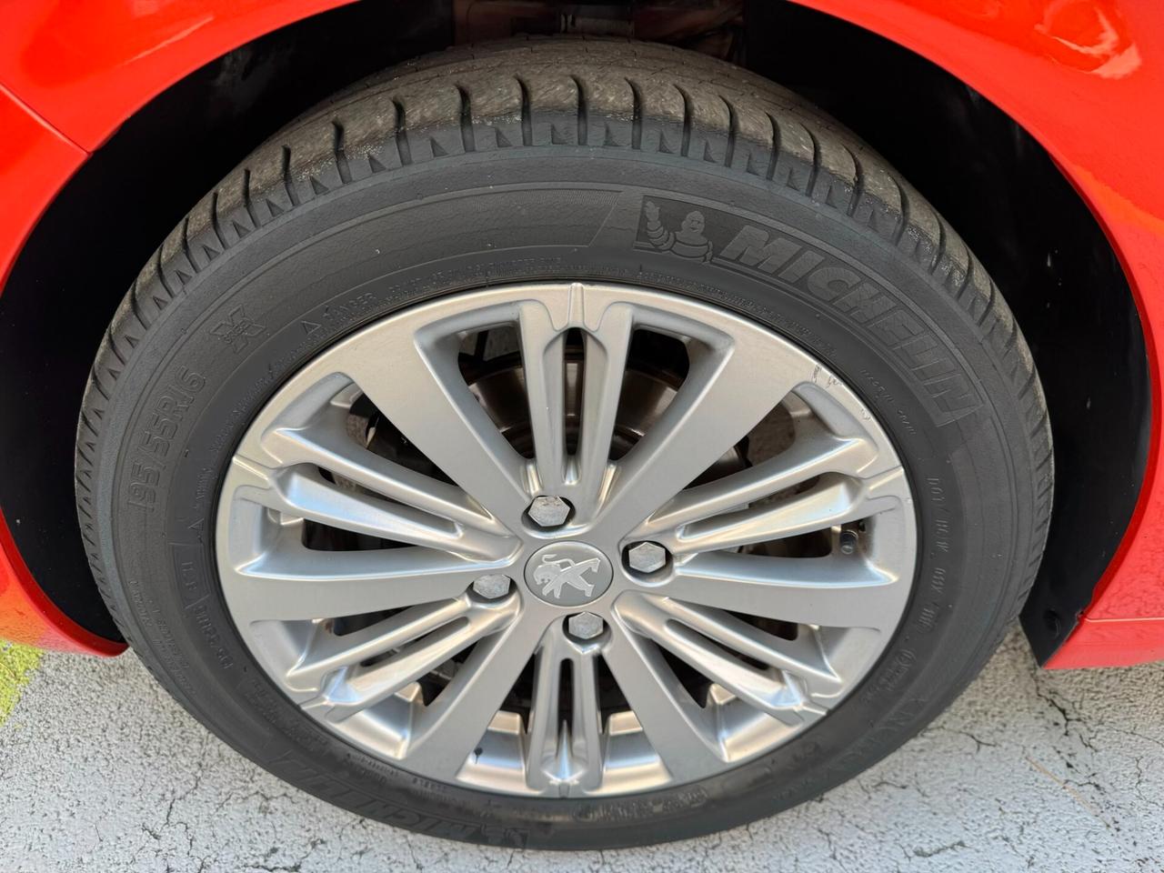 Peugeot 208 1.2 Allure UNIPROPRIETA GARANZIA24MESI