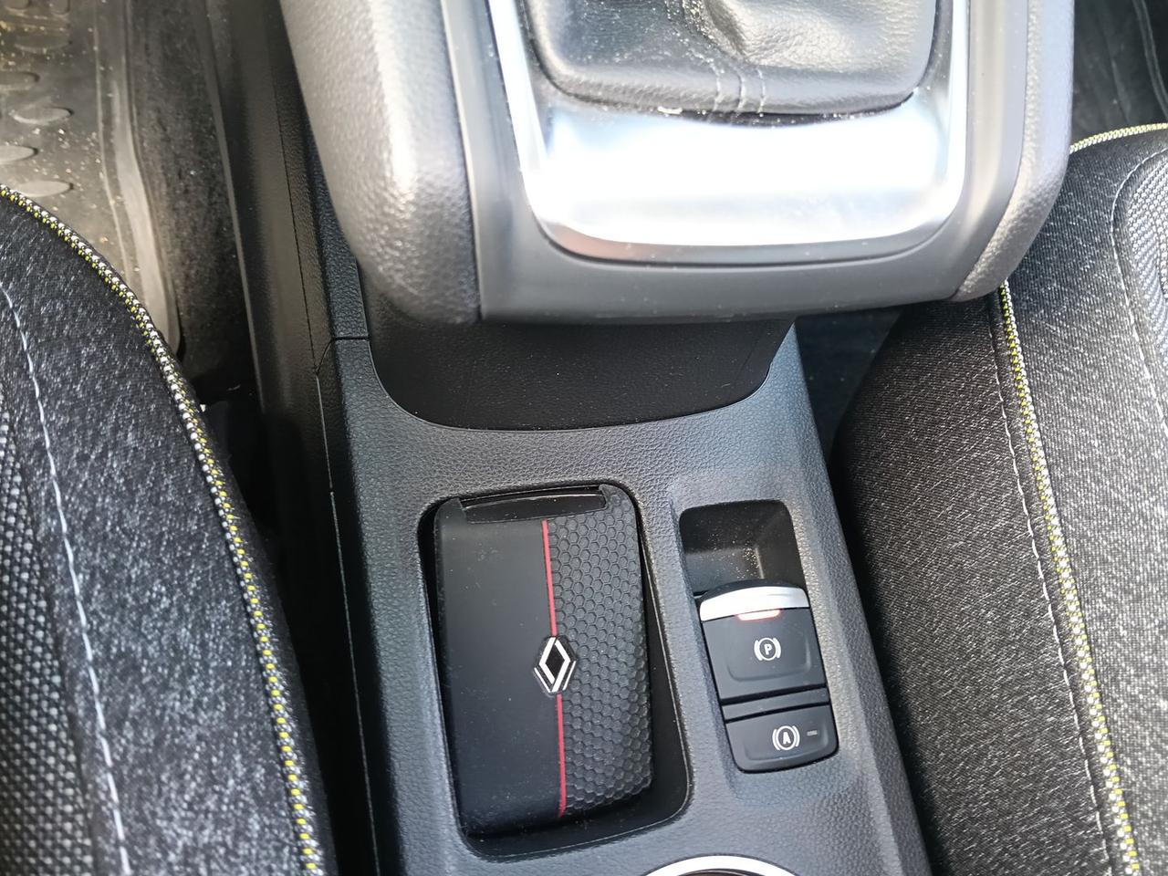 Renault Captur ECO-G 100 Techno GPL #11838