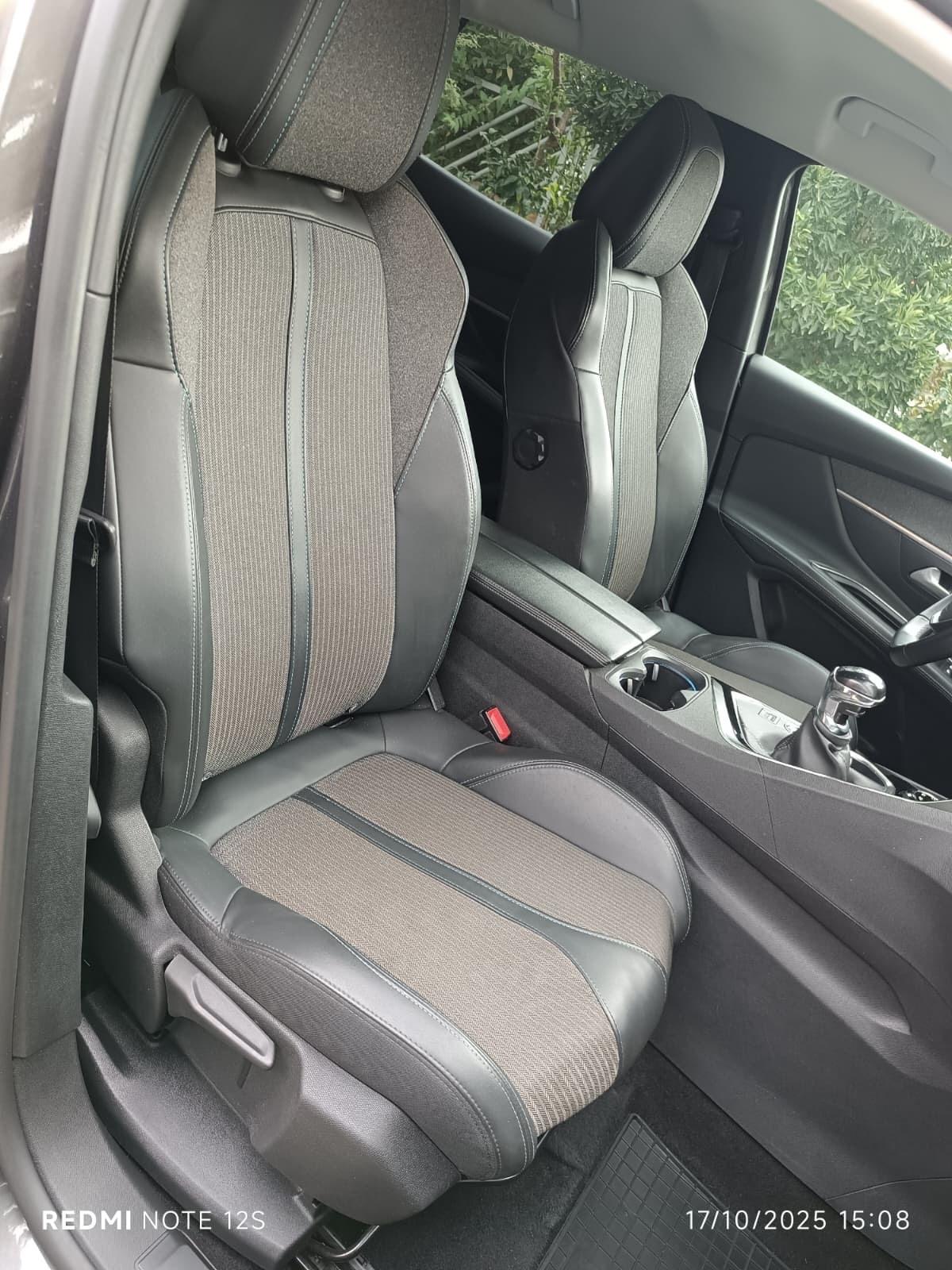 Peugeot 3008 BlueHDi 130 S&S Allure Pack