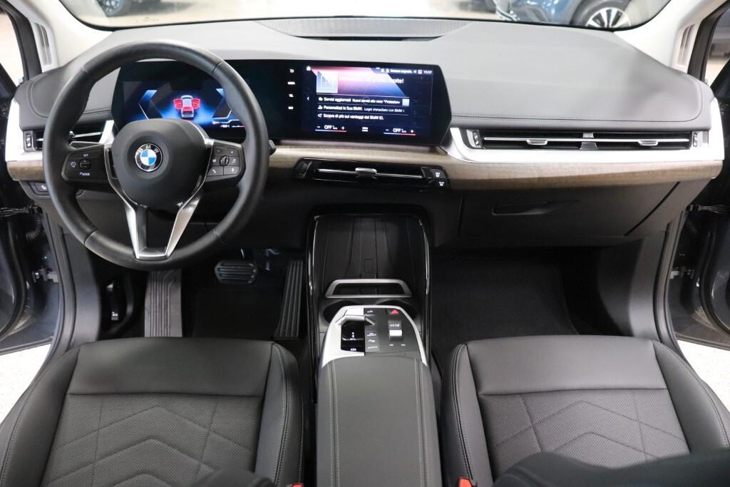 Bmw 2er Active Tourer 218d Active Tourer Luxury