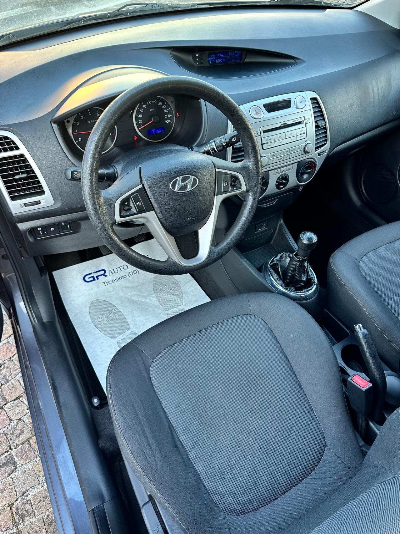 Hyundai i20 1.2Bz 78Cv 5p - Neopatentati