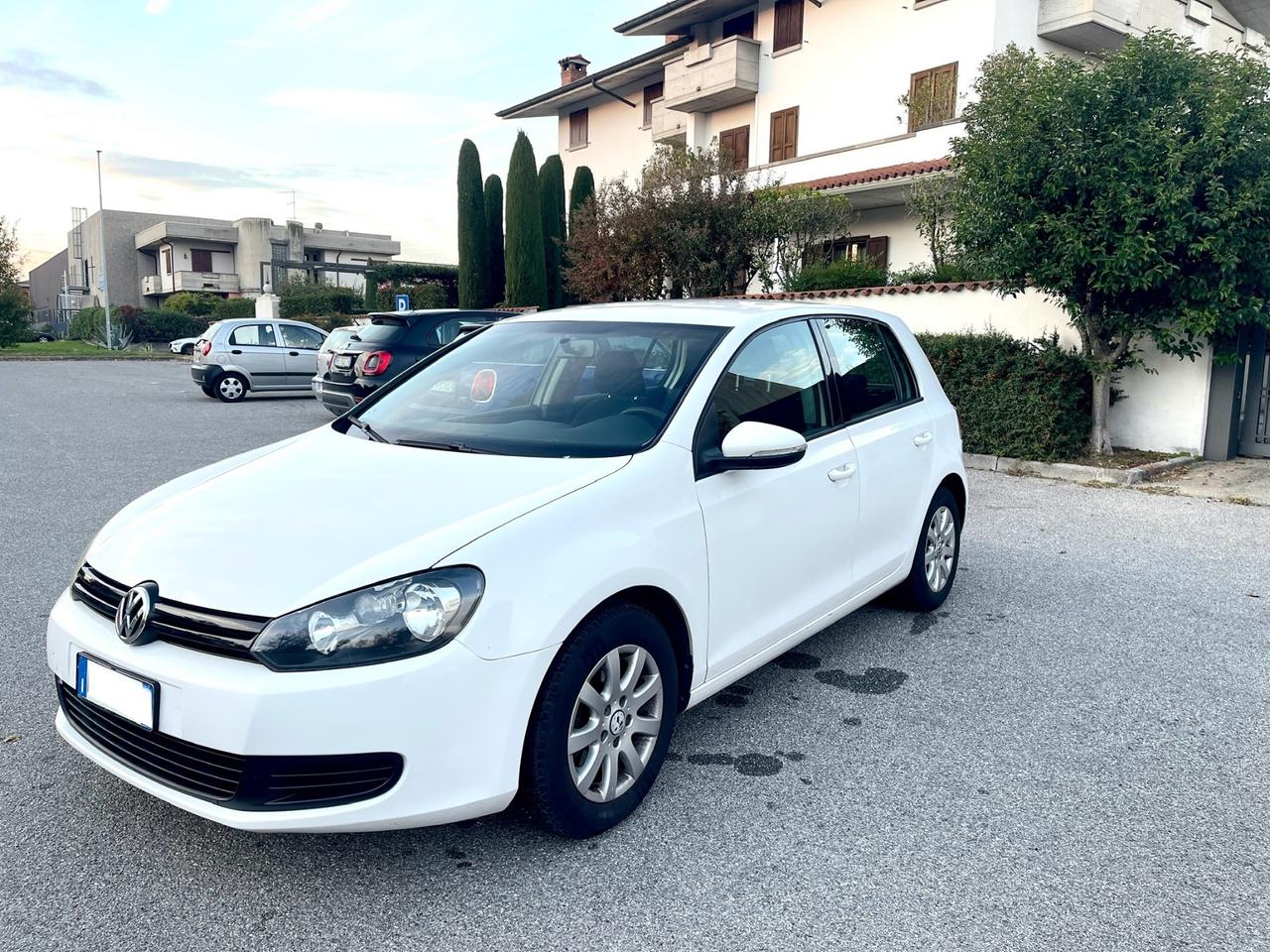 Volkswagen Golf 1.4 5p. Benzina