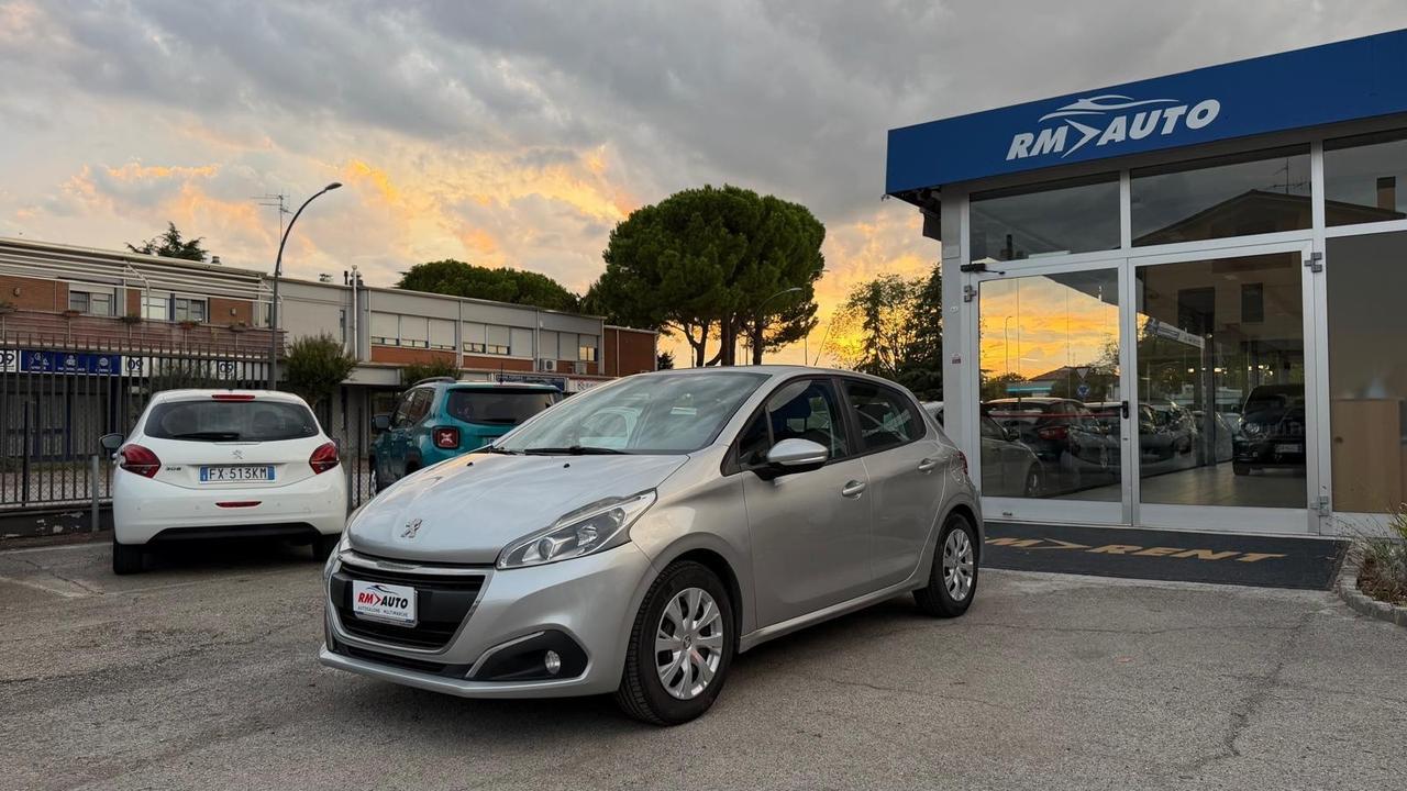 Peugeot 208 PureTech 82 5 porte Allure