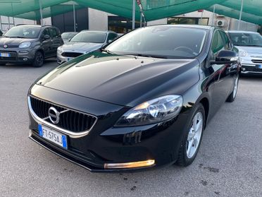 Volvo V40 D2 2.0 120 Cv Automatica Navi Euro6D Temp Garantita