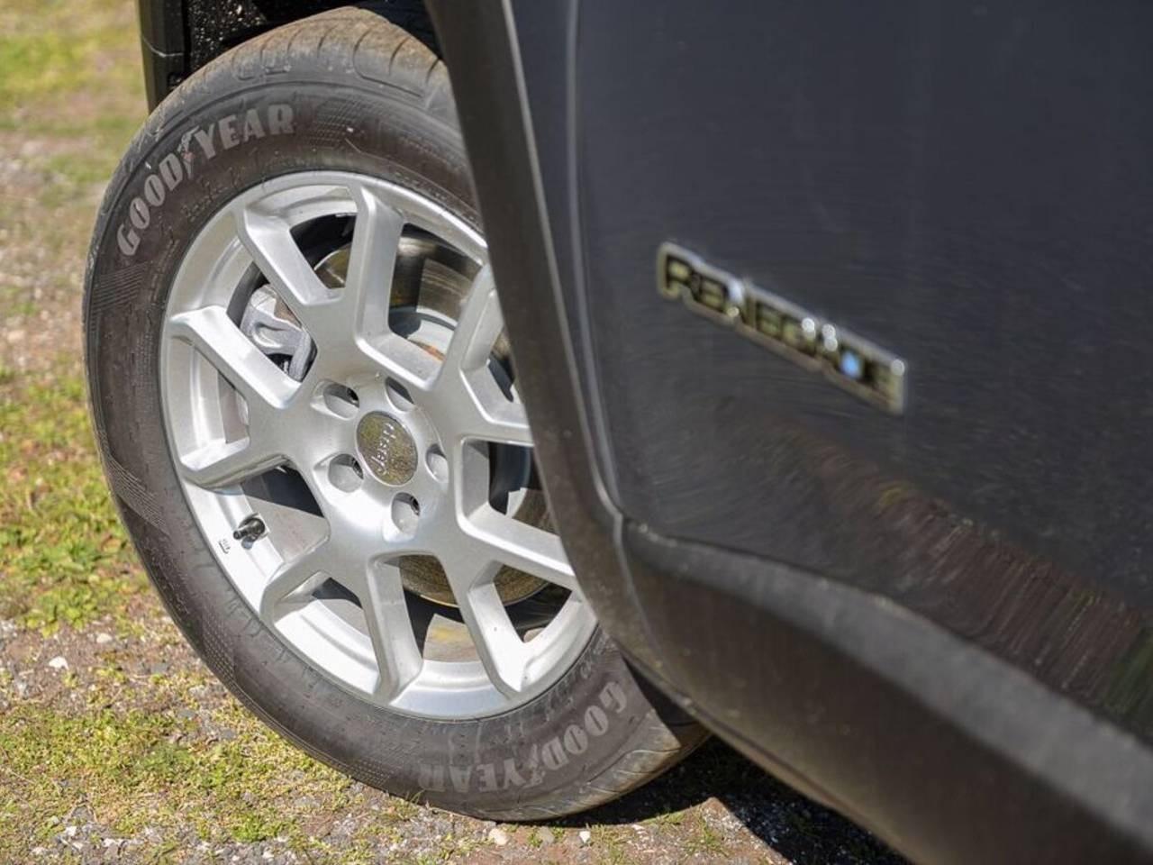 JEEP Renegade 2019 - Renegade 1.3 t4 phev Limited 4xe at6