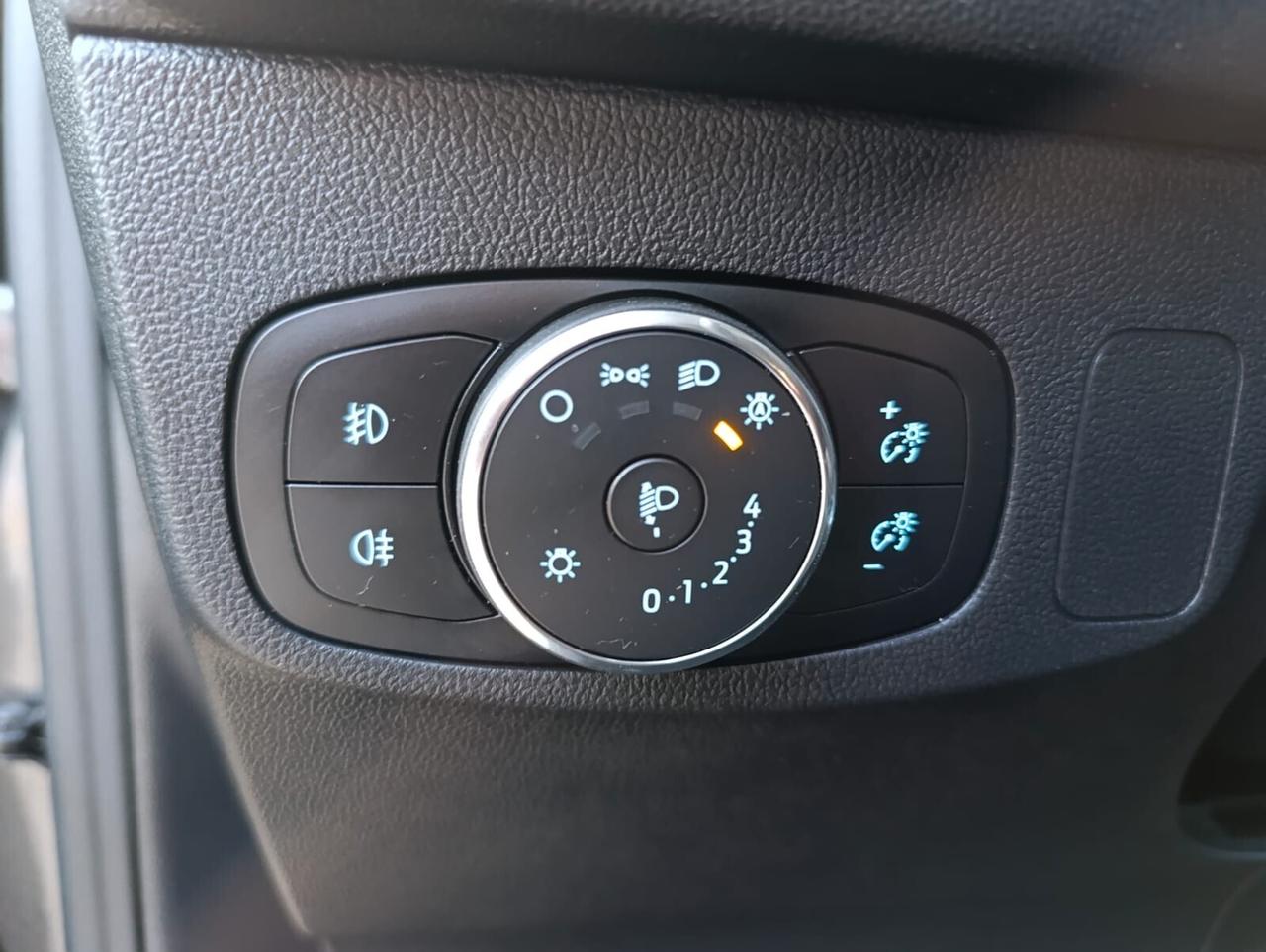 Ford Focus 1.5 EcoBlue 120 CV aut. Titanium my 22