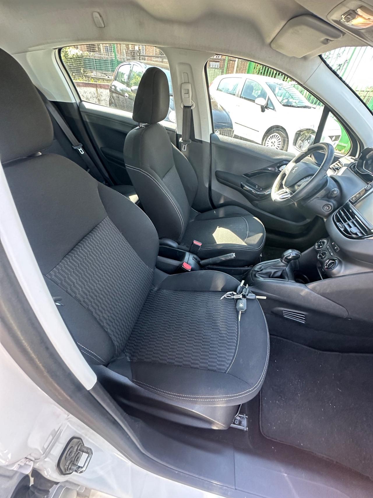 Peugeot 208 BlueHDi 75 S&S 5 porte Active