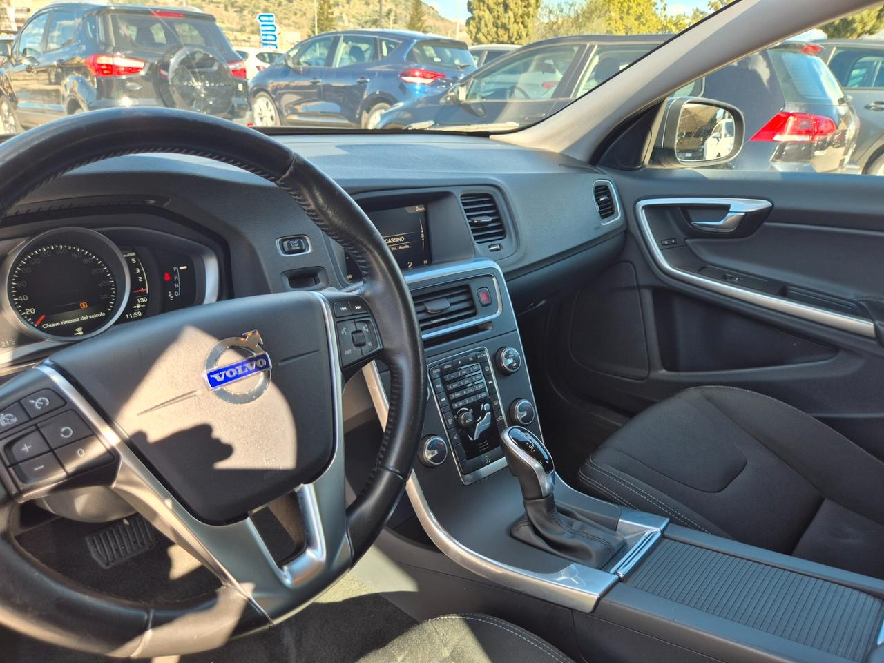 Volvo V60 D2 Geartronic Summum