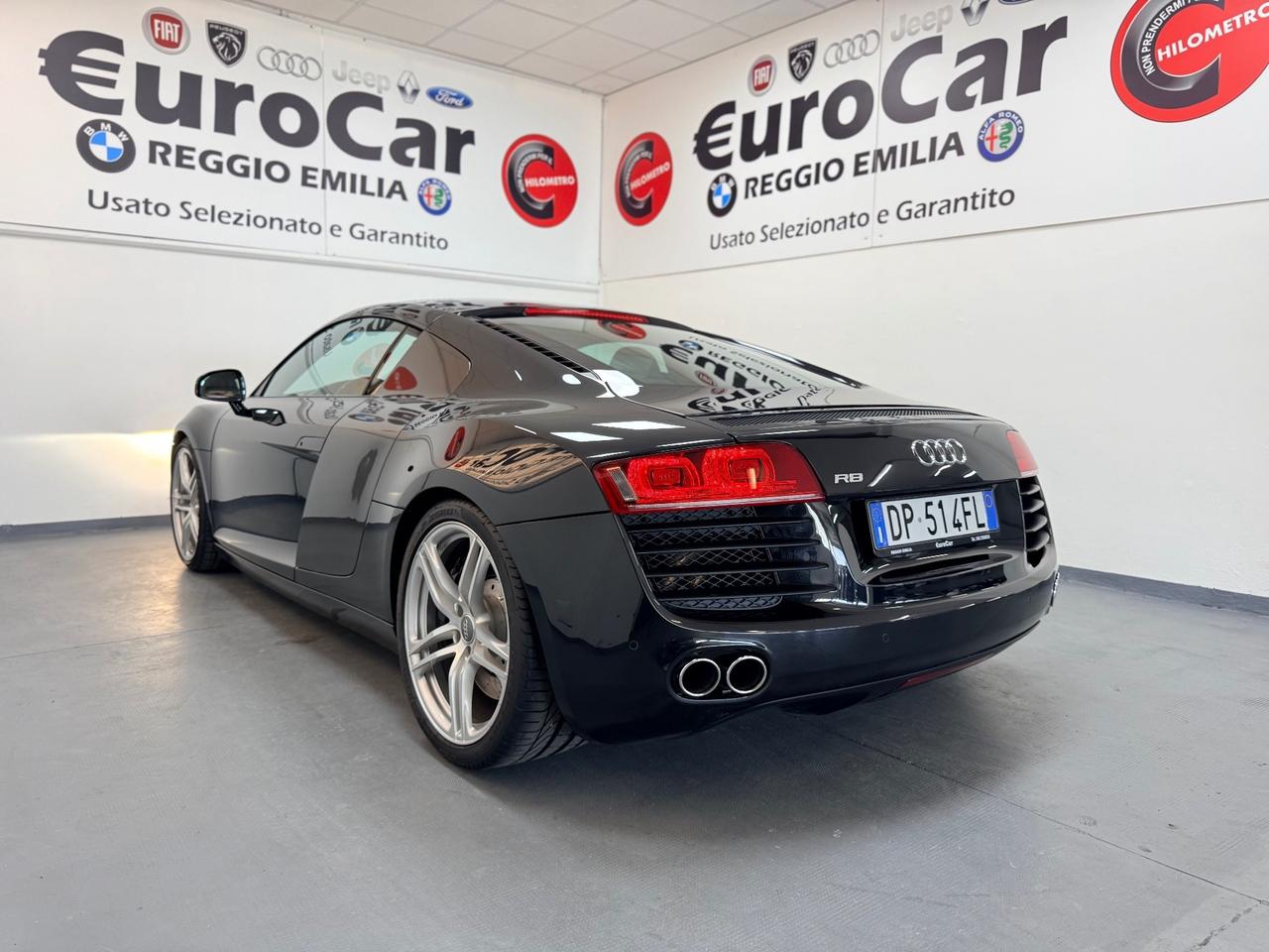 Audi R8 4.2 V8 420CV FSI quattro R tronic 04/2008