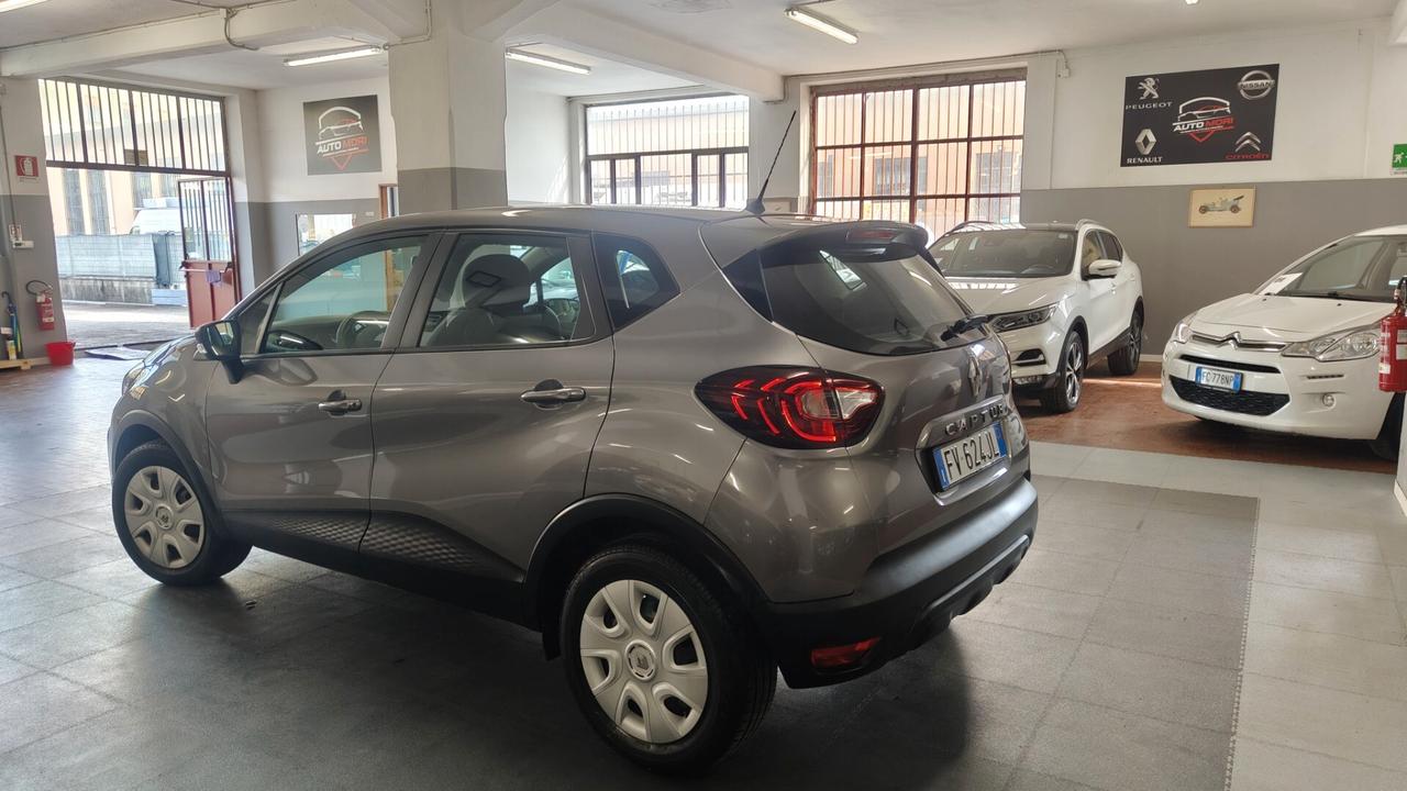 Renault Captur TCe 12V 90 CV Business