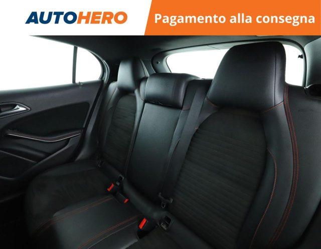 MERCEDES-BENZ GLA 200 d Automatic 4Matic Premium