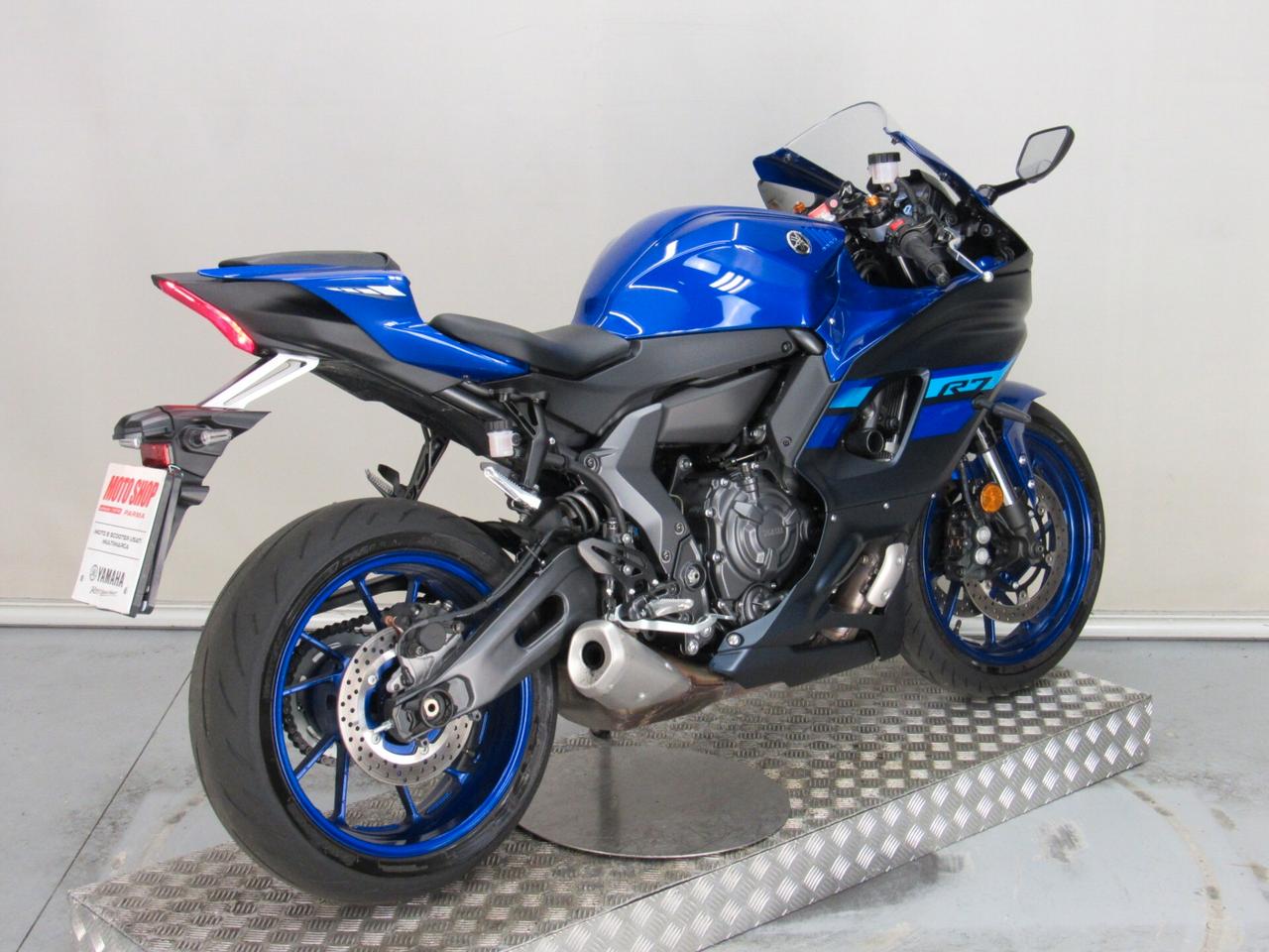 Yamaha YZF - R 7 ABS