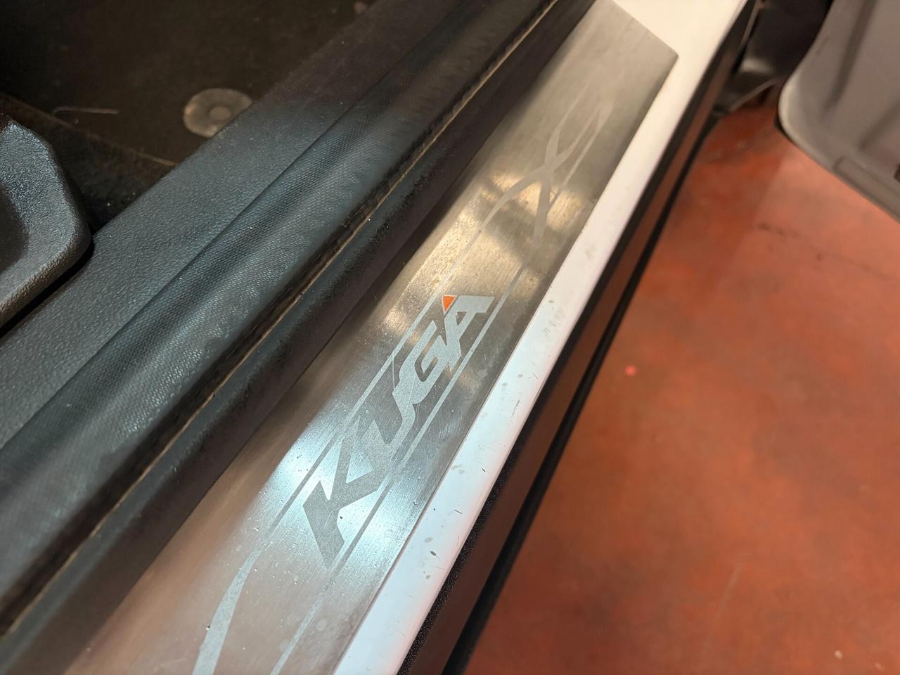 Ford Kuga 1.5 TDCI 120 CV S&S 2WD Titanium