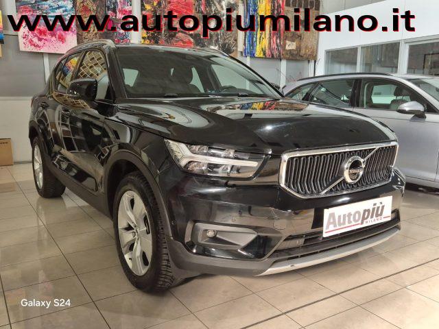 VOLVO XC40 T2 Geartronic Momentum Pro