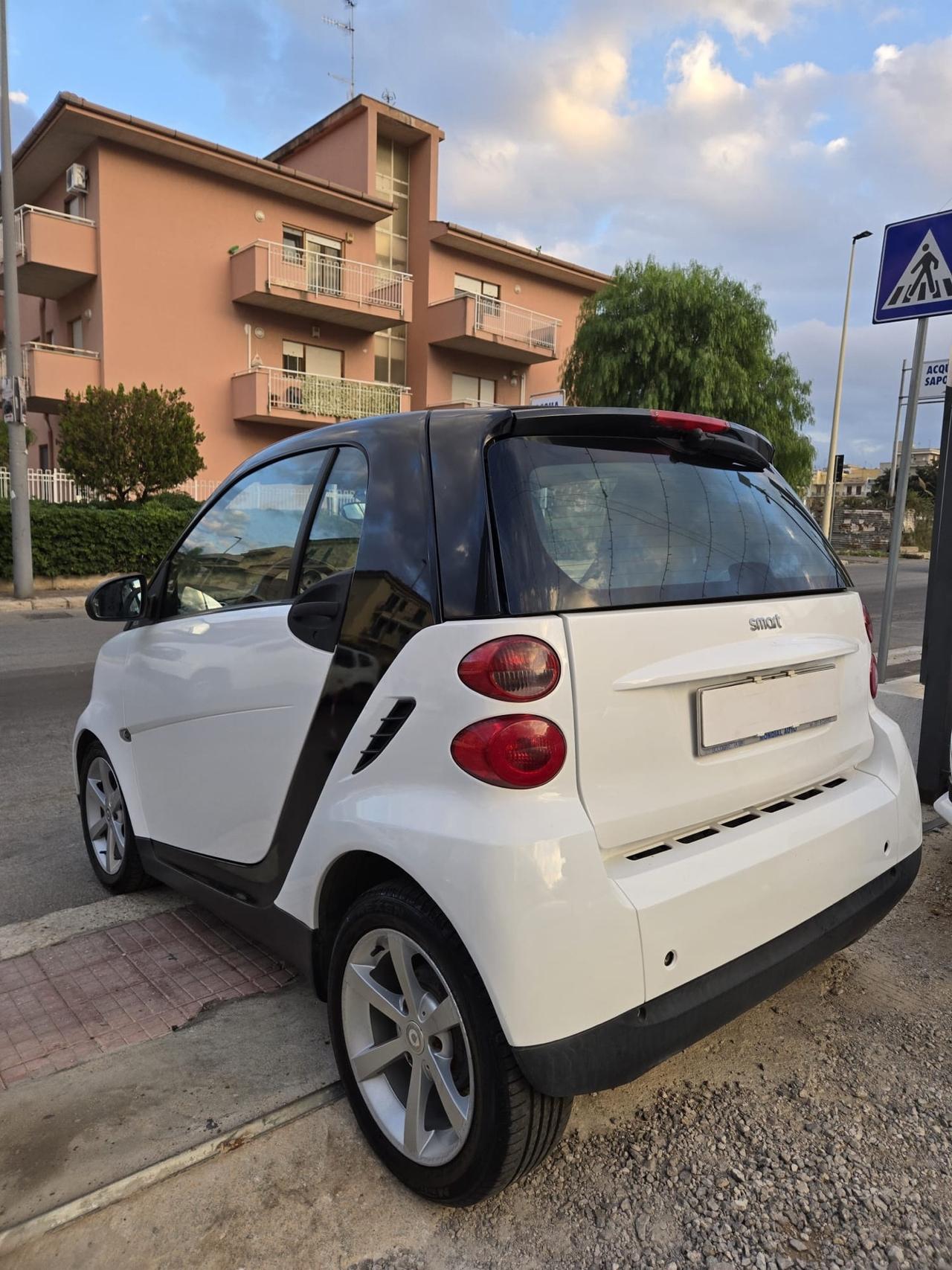 Smart ForTwo 1000 52 kW coupé pulse