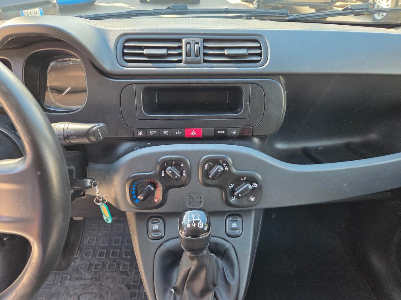 Fiat Panda 1.2 Pop Van 2 posti - 2019 TAGLIANDATA