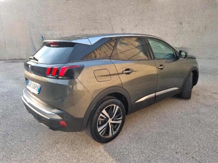 Peugeot 3008 BlueHDi 130 S&S Allure
