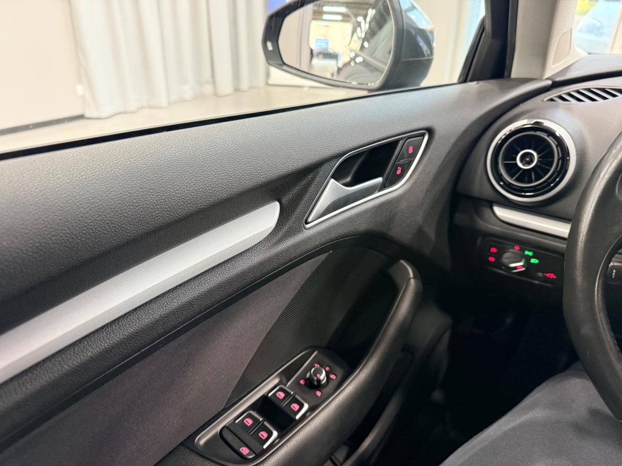 Audi A3 SPB 1.6 TDI 110 CV Diesel Business Euro6