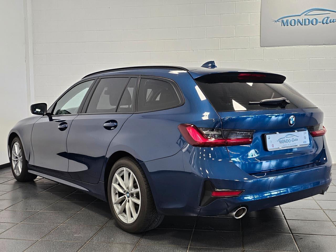 Bmw 320d xDrive 48v Touring Business Adv. 190cv