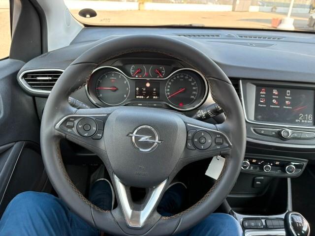 Opel Crossland X 1.2 12V Design Line