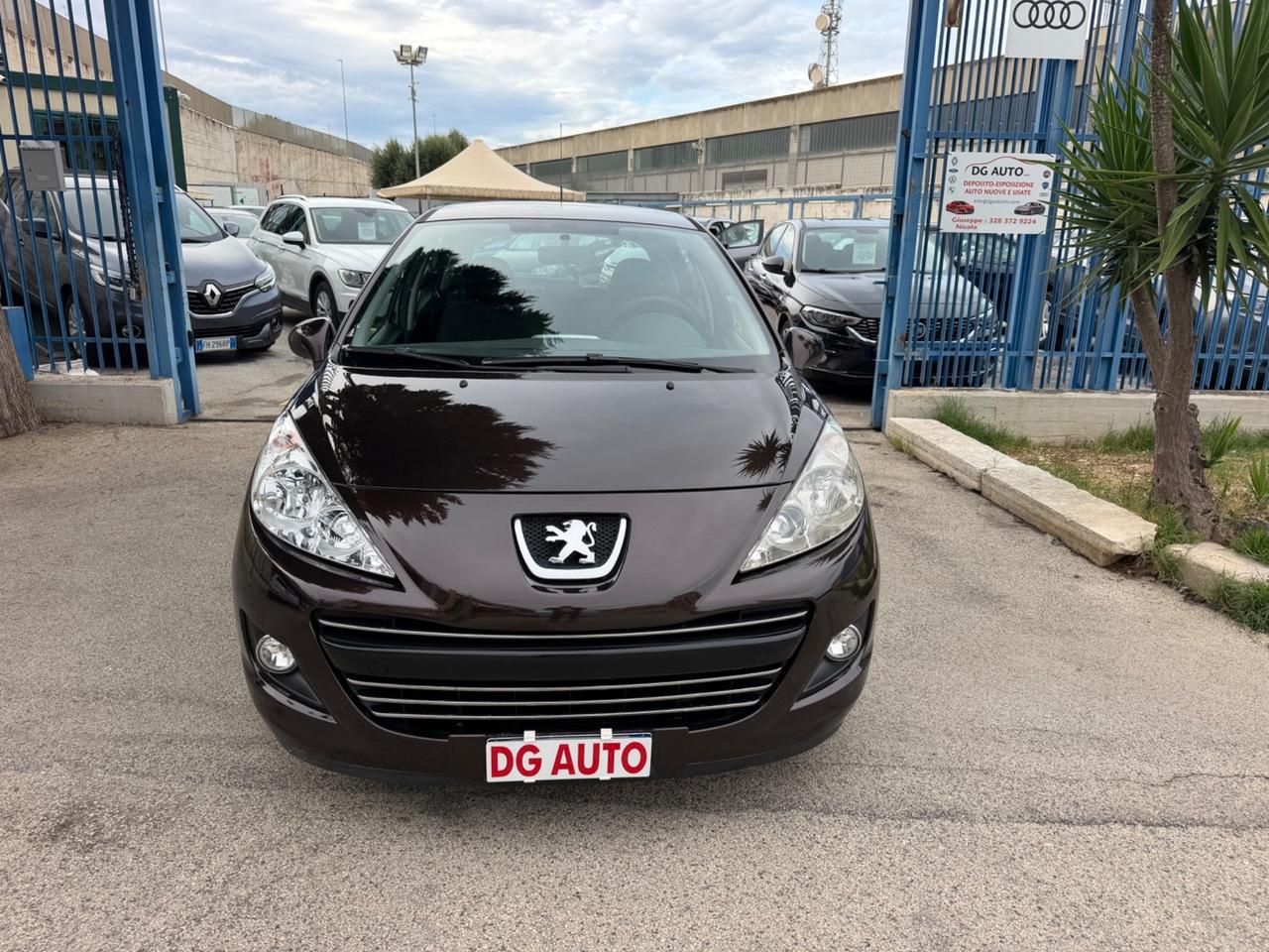 Peugeot 207 1.6 diesel 90 cv 2011 102.000 km
