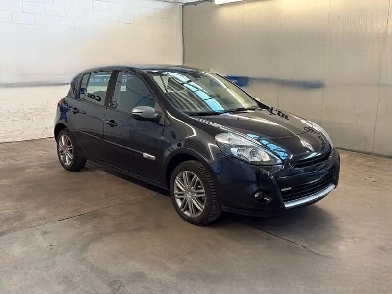 Renault Clio 1.2 16V 5 porte Luxe
