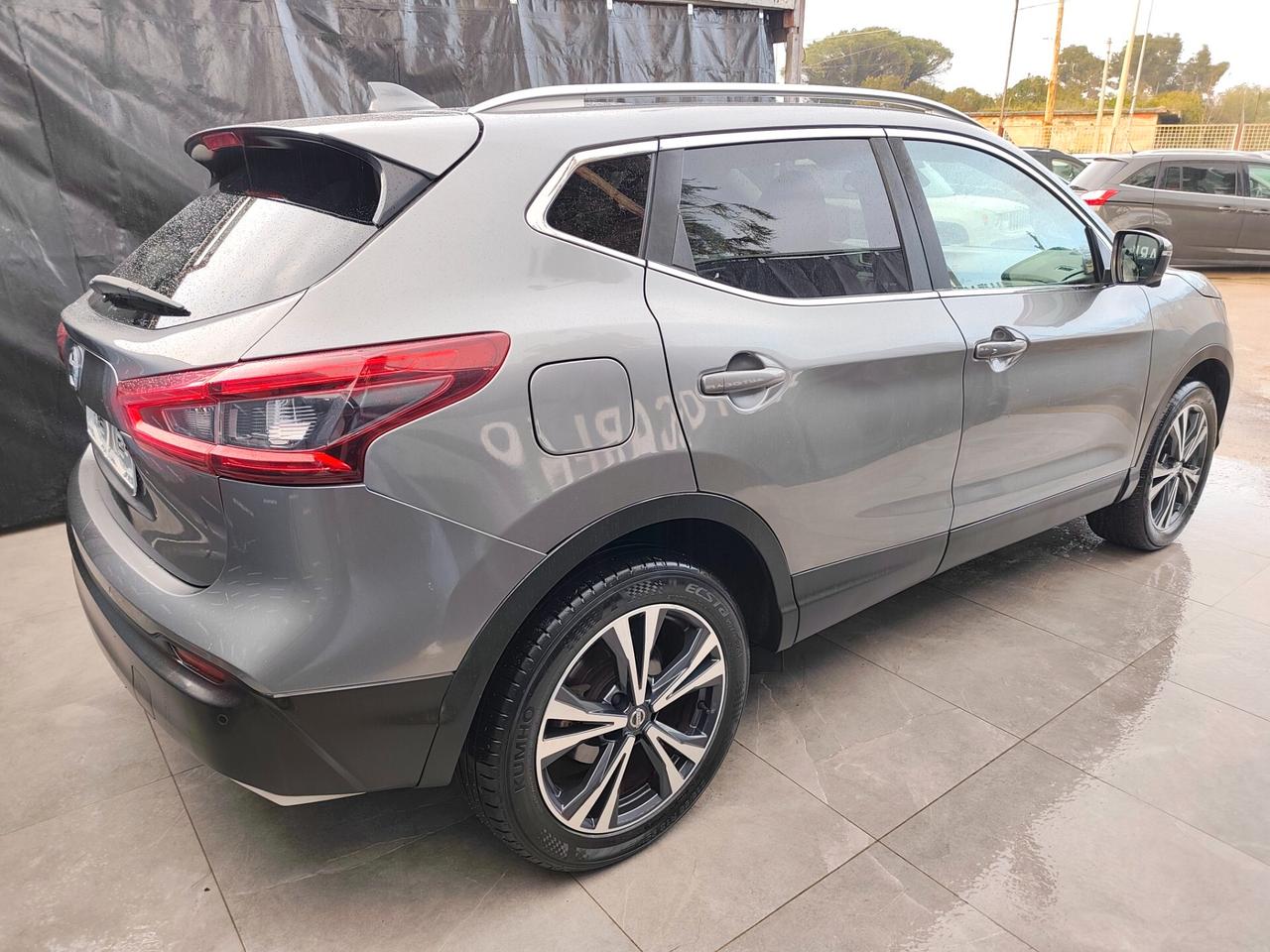 Nissan Qashqai 1.5 dCi 110cv TETTO E CAMERA