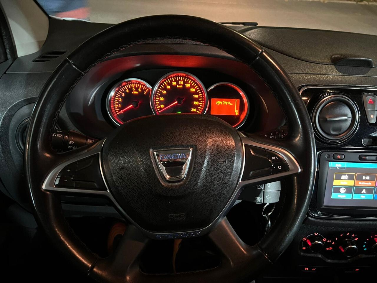 Dacia Lodgy Stepway 1.5 Blue dCi 8V 115CV 7 posti