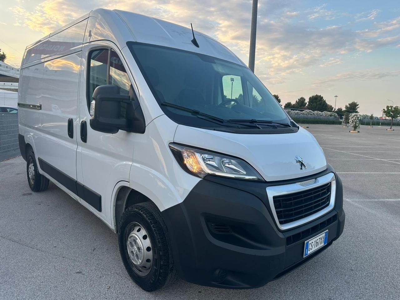 Peugeot Boxer 35 2.2 140cv L2 H2 Nuovo garanzia12